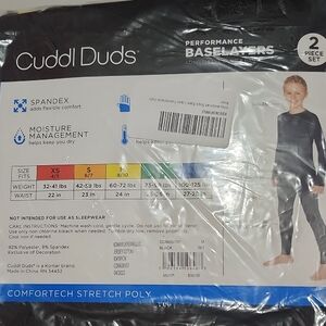 NWOT Boys baselayers 2pc SzM